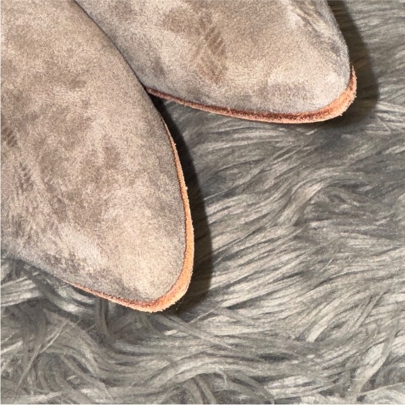 RARE Huma Blanco Pointed Toe Mule Block Heel Bone Grey Size 39 EU - Picture 5 of 10